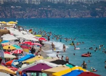 تركيا تستقبل 15 مليون سائح في 5 أشهر