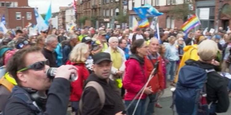 مظاهرات في ألمانيا ضد إرسال الأسلحة إلى أوكرانيا