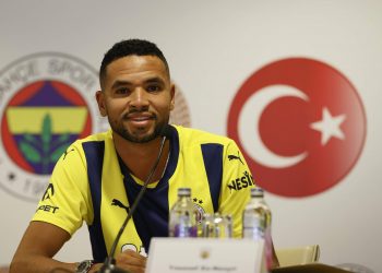 فناربهجة التركي يتعاقد مع اللاعب المغربي يوسف النصيري