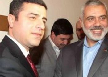 صلاح الدين دميرتاش ينعي إسماعليل هنية من سجنه