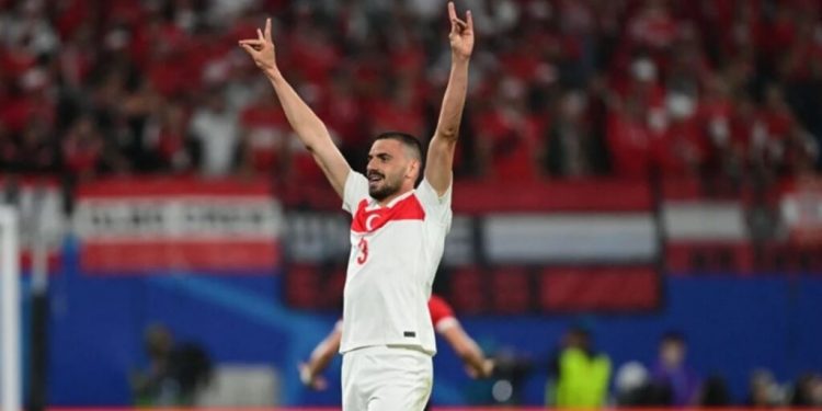 تركيا ترفض تحقيق اليويفا ضد اللاعب ميريه ديميرال