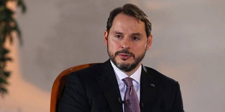 صهر أردوغان بيرات البيراق يؤسس وقفًا جديدًا