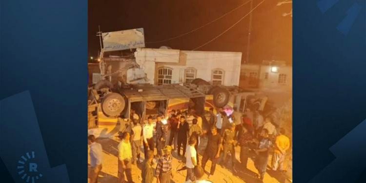 مقتل 28 باكستانيا في إيران خلال توجههم إلى كربلاء العراقية