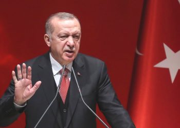 أردوغان مطمئن لبرنامج الإصلاح الاقتصادي لحكومته