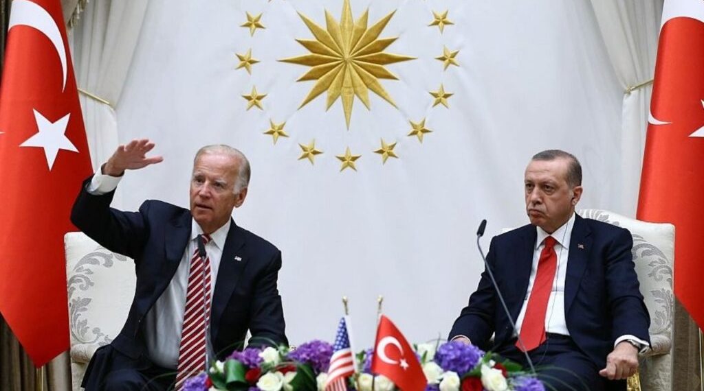 هل رفض أردوغان حضور عشاء الرئيس الأمريكي جو بايدن؟