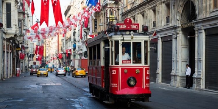 تكلفة المعيشة في إسطنبول 69 ألف ليرة شهريًّا