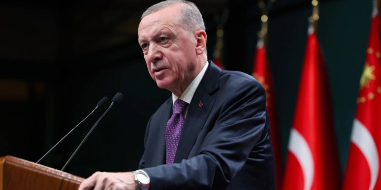 أردوغان: اقتصادنا مستمر في التحسن