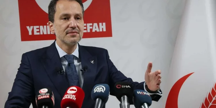 فاتح أربكان: 80% من شعب تركيا فقراء