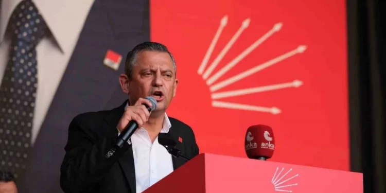 زعيم المعارضة التركية عفو الأسد فرصة لن تعوض