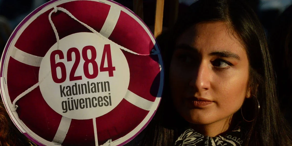 تركيا.. مقتل 4 آلاف و179 امرأة على يد الرجال في 15 عاماً!