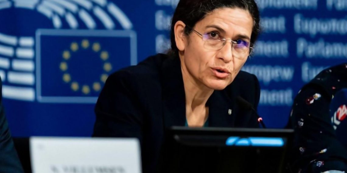 إلهام أحمد: نتباحث مع تركيا عبر وسطاء