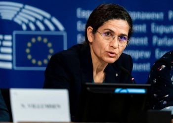 إلهام أحمد: نتباحث مع تركيا عبر وسطاء