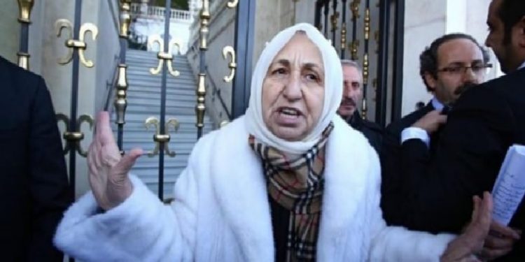 تركيا.. اعتقال مسنة بتهمة سياسية