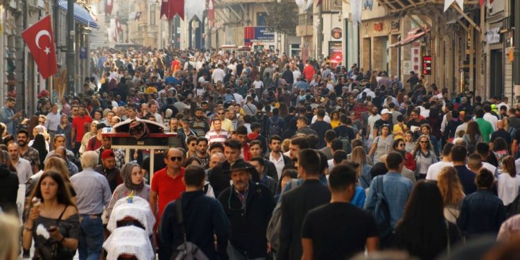 39 من أصل 100 شخص يواجهون صعوبة بتناول اللحوم في تركيا