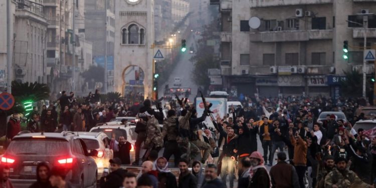 لماذا انهار نظام الأسد بهذه السرعة؟