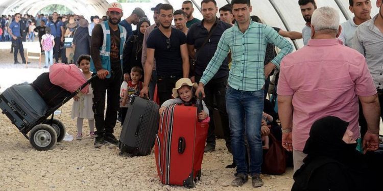 ألمانيا تعتزم تقديم الدعم المالي للسوريين الراغبين في العودة إلى بلادهم