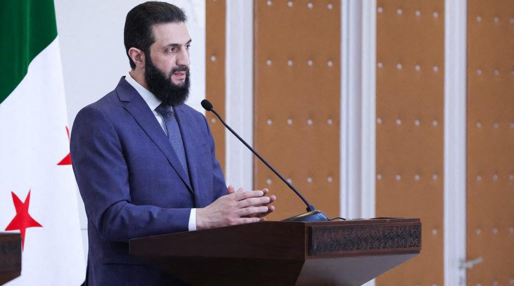 هل يزور الرئيس “أحمد الشرع” تركيا والسعودية قريبًا؟