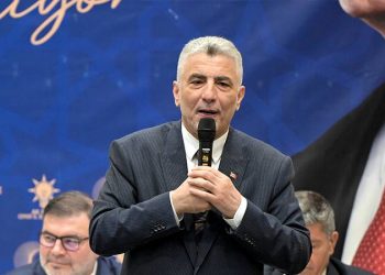 وزير التجارة التركي: اقتصادنا حافظ على نموه المتواصل خلال الأرباع الـ17 الماضية