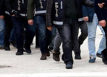 تركيا.. اعتقال 93 بتهمة الانتماء لحركة الخدمة