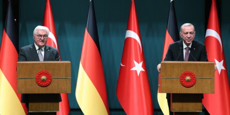 الرئيس الألماني يزور تركيا اليوم بشكل مفاجئ