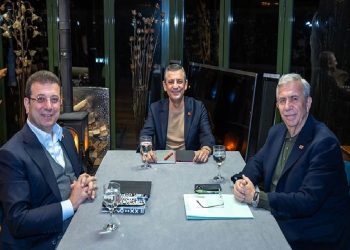 عمدة أنقرة يعلن موقفه من الترشح للرئاسة عن “الشعب الجمهوري”