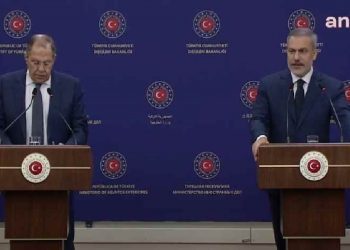 فيدان: تركيا وروسيا يؤكدان ضرورة قطع الطريق أمام الانفصاليين في سوريا