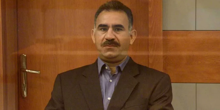 تركيا.. شاشات عملاقة لبث خطاب أوجلان