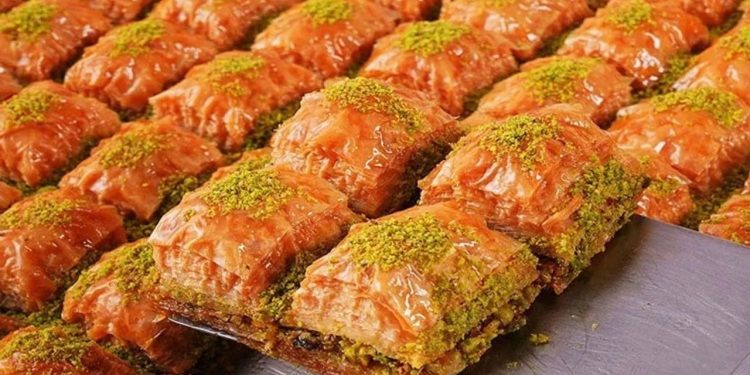 تحذير من الاستهلاك المفرط للحلويات في رمضان