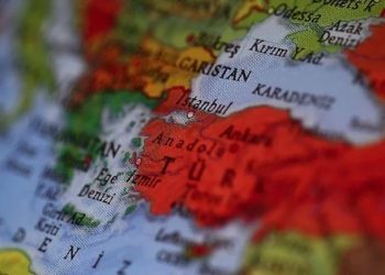 الأتراك لا يعترفون إلا بدولتين كأصدقاء!