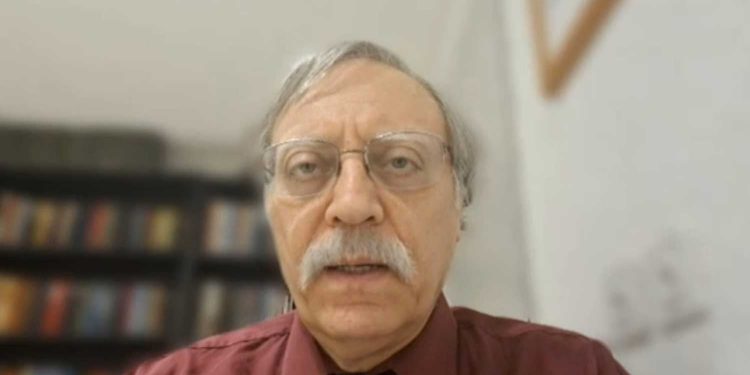 قيادي كردي: واشنطن توسّطت بين الإدارة السورية وقوات قسد