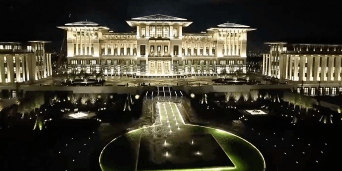 القصر الرئاسي ينفق يوميًا 2,686 ضعف الحد الأدنى للأجور