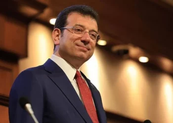 إمام أوغلو يكتب في فاينانشال تايمز: عودة الديمقراطية ستبدأ من تركيا