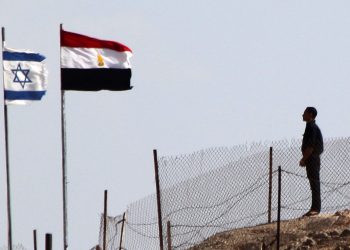 أزمة دبلوماسية صامتة.. القاهرة تلوح بورقة السيادة في وجه تل أبيب!