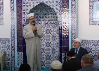 خطبة الجمعة في تركيا تثير الجدل