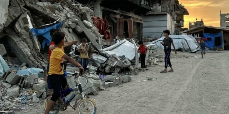 هل تحل “مؤسسة غزة الإنسانية” بديلا للأونروا في غزة؟