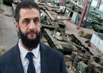 الرئيس السوري يتفقد مصنع إنتاج الدبابات في تركيا