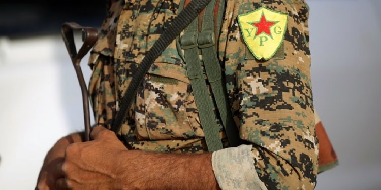 ما مصير الوحدات الكردية في سوريا بعد حل العمال الكردستاني؟