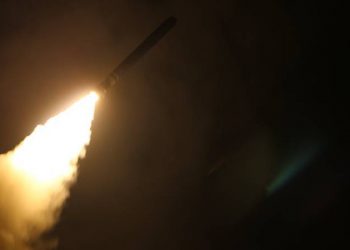 ما الأسلحة الأمريكية المستخدمة في الهجوم على المنشآت النووية في إيران؟