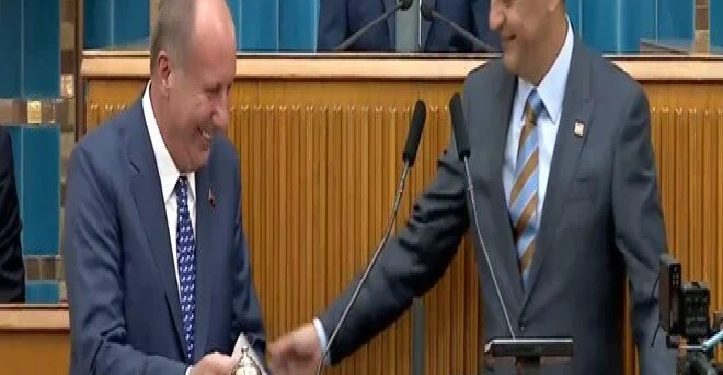 تركيا.. مرشح رئاسي سابق يعود إلى حزبه المعارض