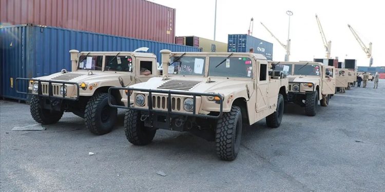 إسرائيل تحصل على سيارات “هامفي” العسكرية الأمريكية