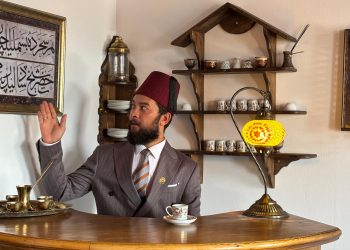 افتتاح أول متحف للقهوة في أنقرة.. فناجين من العهد العثماني