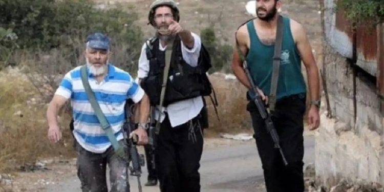 إسرائيل تسلح 230 ألف من سكانها!