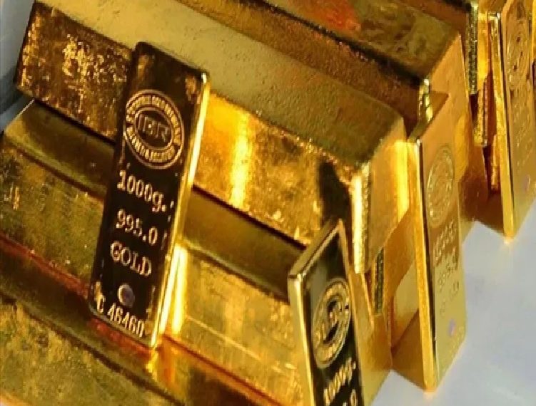توقعات بتجاوز الذهب حاجز 5 آلاف دولار مطلع 2026
