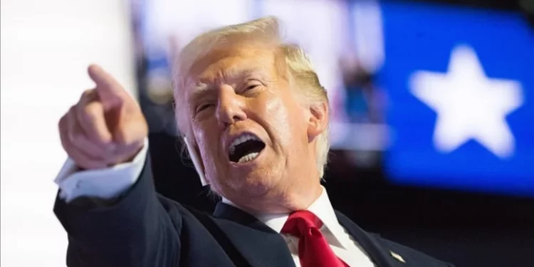 عملة تذكارية بصورة ترامب في الذكرى الـ250 لاستقلال أمريكا