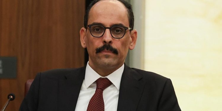 رئيس المخابرات التركية يلتقي وفد حماس في إسطنبول