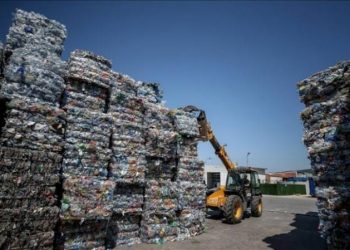 تركيا تنتج 120 مليون طن من النفايات