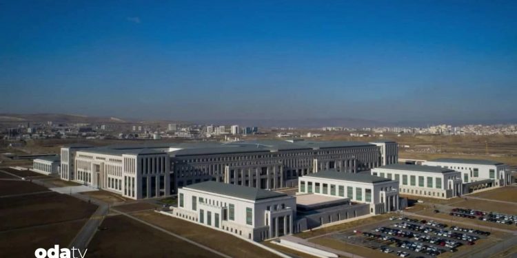 الاستخبارات التركية تطلب موظفين للعمل لديها