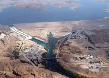 توقف أضخم السدود في إيران عن العمل بسبب الجفاف