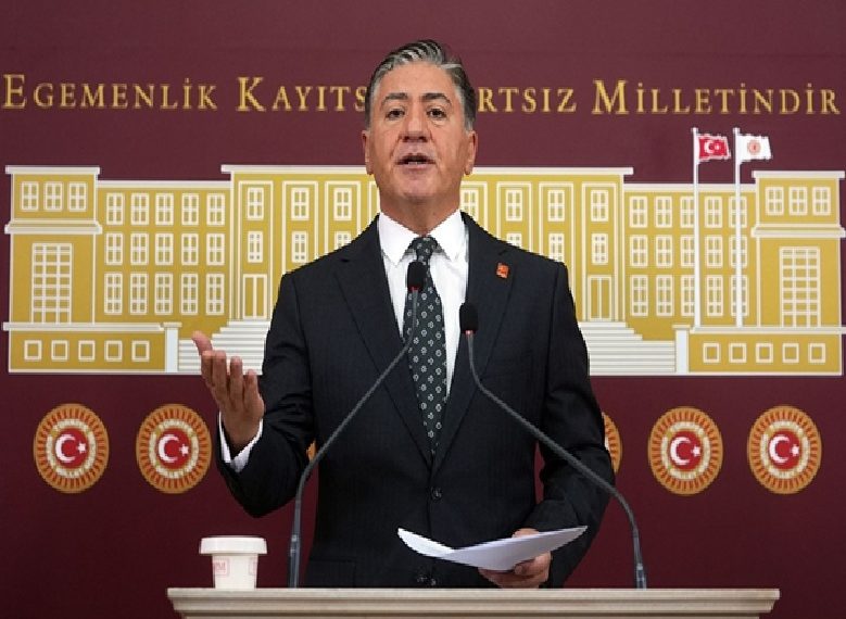 تركيا.. هل يغيب “الشعب الجمهوري” عن لقاء أوجلان؟