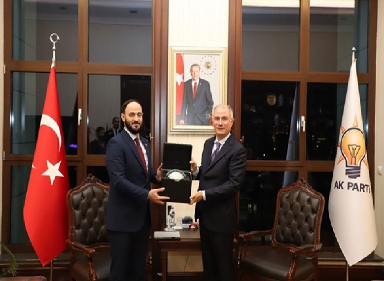 نائب أردوغان يستقبل محافظ حلب